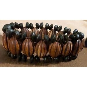 Vintage Beads Beaded Bracelet Stretch & Free Carved Looking One